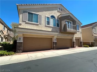 Photo #1: 2589138 Listing 