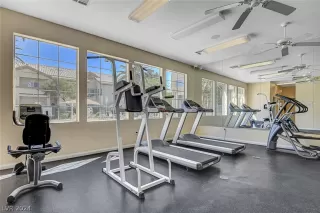 Photo #4: 2589162 Listing 