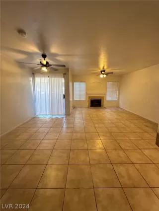 Photo #3: 2589172 Listing 