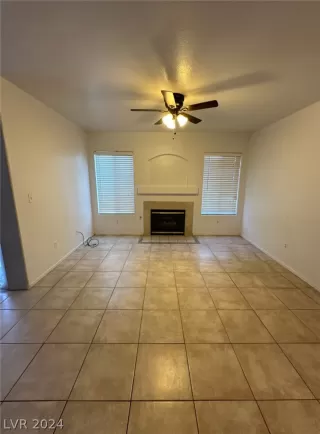 Photo #5: 2589172 Listing 