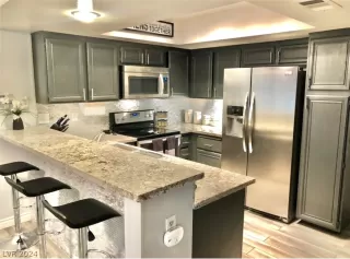 Photo #6: 2589199 Listing 