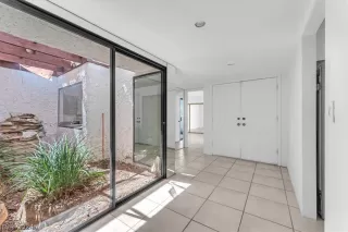 Photo #4: 2589206 Listing 