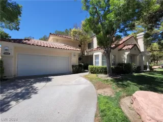 Photo #1: 2589207 Listing 