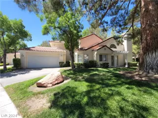 Photo #4: 2589207 Listing 