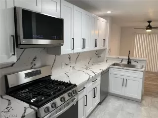 Photo #6: 2589210 Listing 