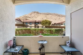 Photo #1: 2589214 Listing