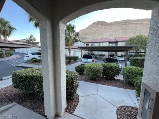 Photo #2: 2589214 Listing