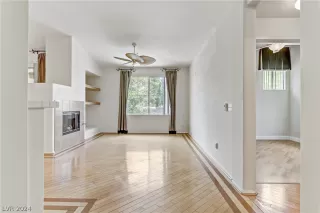 Photo #2: 2589220 Listing 