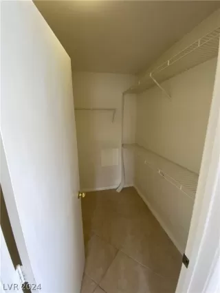 Photo #6: 2589255 Listing 