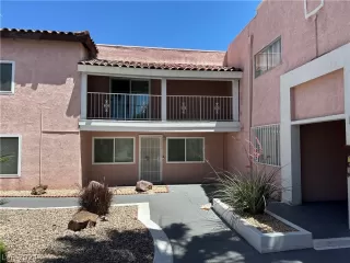 Photo #3: 2589270 Listing 