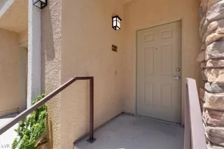 Photo #2: 2589281 Listing 