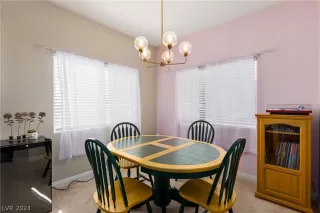Photo #6: 2589293 Listing 
