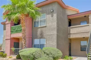 Photo #3: 2589316 Listing 