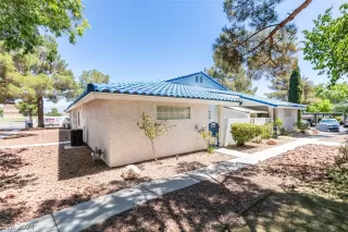 Photo #1: 2589321 Listing