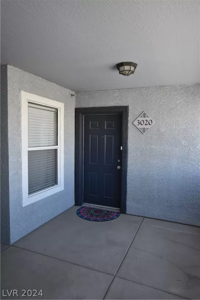 MLS: 2589345 Condo For Sale