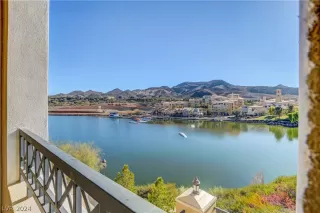 LUNA DI LUSSO Condos for Sale Browse active condo listings in LUNA DI LUSSO