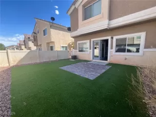 Photo #2: 2589415 Listing 