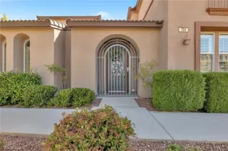 Photo #1: 2589422 Listing 