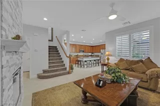 Photo #5: 2589422 Listing 