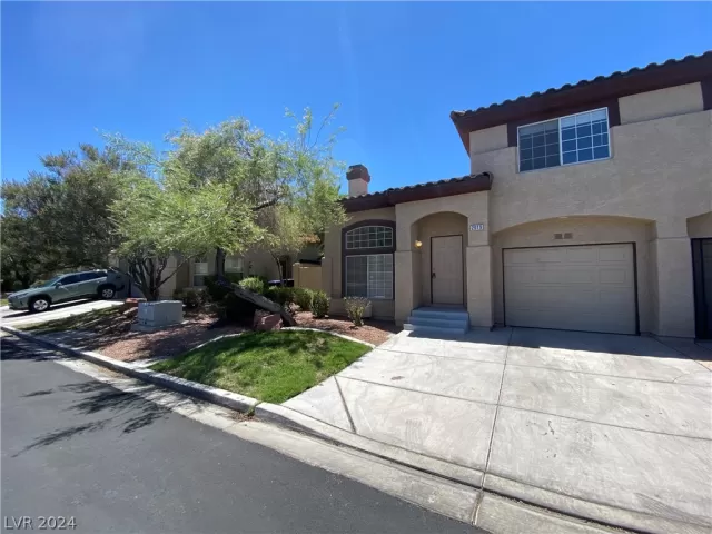 MLS: 2589424 Condo For Sale