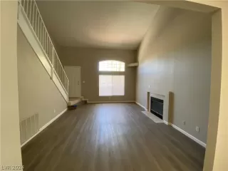 Photo #3: 2589424 Listing 