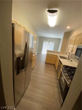 Photo #6: 2589424 Listing 