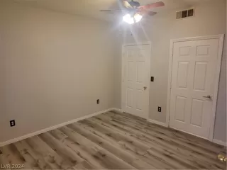 Photo #3: 2589455 Listing 