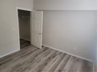 Photo #5: 2589455 Listing 