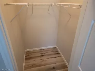 Photo #6: 2589455 Listing 