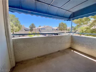 Photo #4: 2589519 Listing 