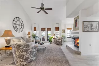 Photo #4: 2589539 Listing 