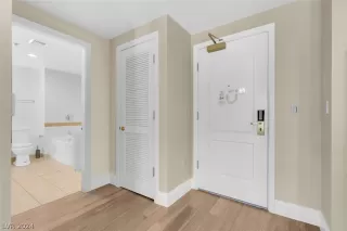 Photo #4: 2589554 Listing