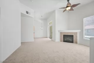 Photo #5: 2589570 Listing