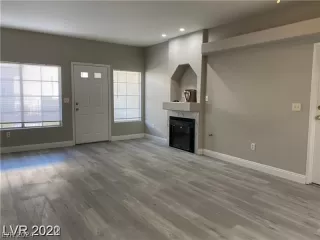 Photo #5: 2589582 Listing 