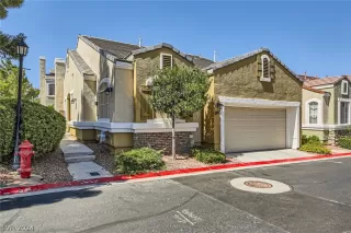 Photo #2: 2589641 Listing