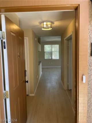 Photo #1: 2589661 Listing 