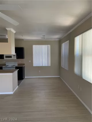 Photo #5: 2589661 Listing 