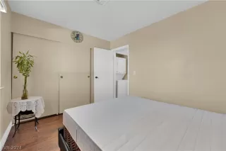 Photo #6: 2589679 Listing 