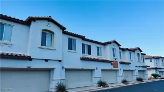 Photo #1: 2589732 Listing 