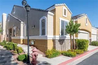 Photo #1: 2589736 Listing 