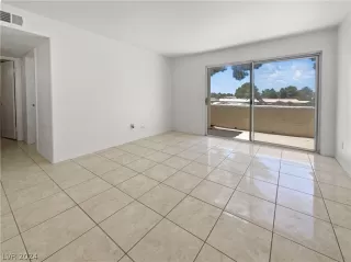 Photo #2: 2589774 Listing 