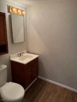 Photo #3: 2589834 Listing 