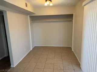 Photo #5: 2589834 Listing 