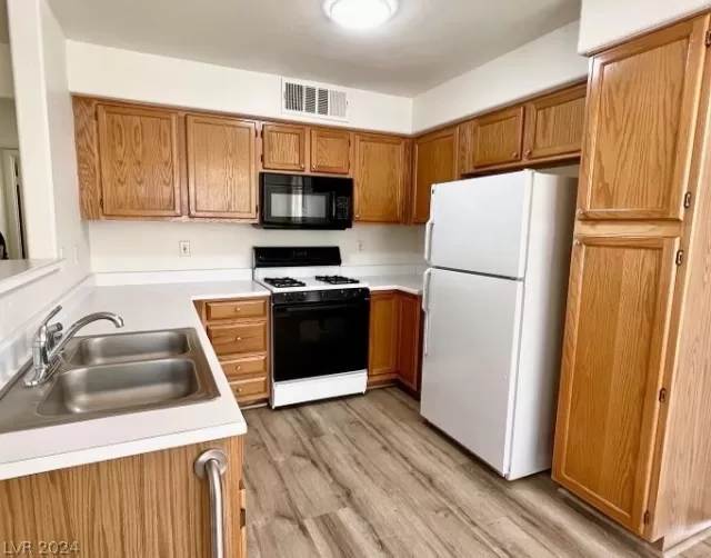 MLS: 2589841 Condo For Sale