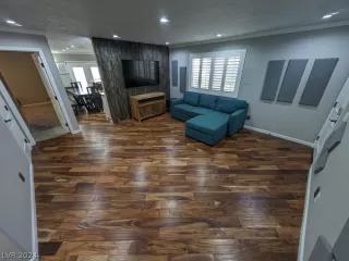 Photo #3: 2589847 Listing 