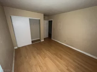 Photo #3: 2589864 Listing 