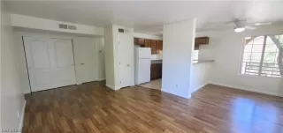 Photo #2: 2589885 Listing