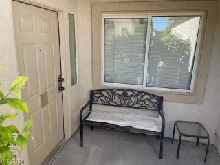 Photo #2: 2589905 Listing 