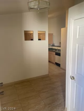 Photo #4: 2589905 Listing 