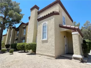 Photo #1: 2589922 Listing 